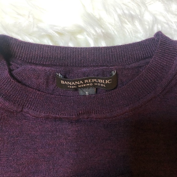 Purple Banana Republic women’s sweater - Picture 2 of 2